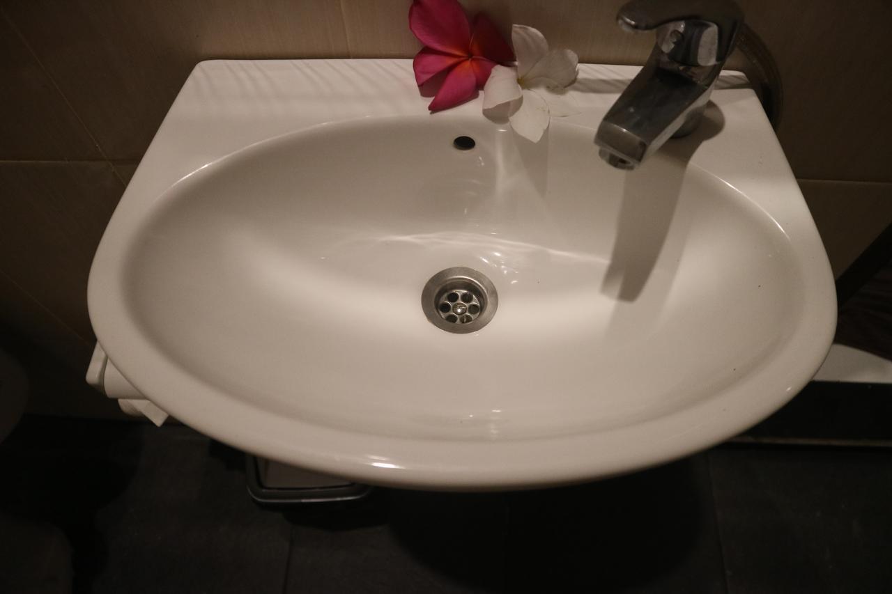 נוסה-למבונגן Jeje Fortis Guest House מראה חיצוני תמונה